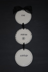 circles- matte black detail